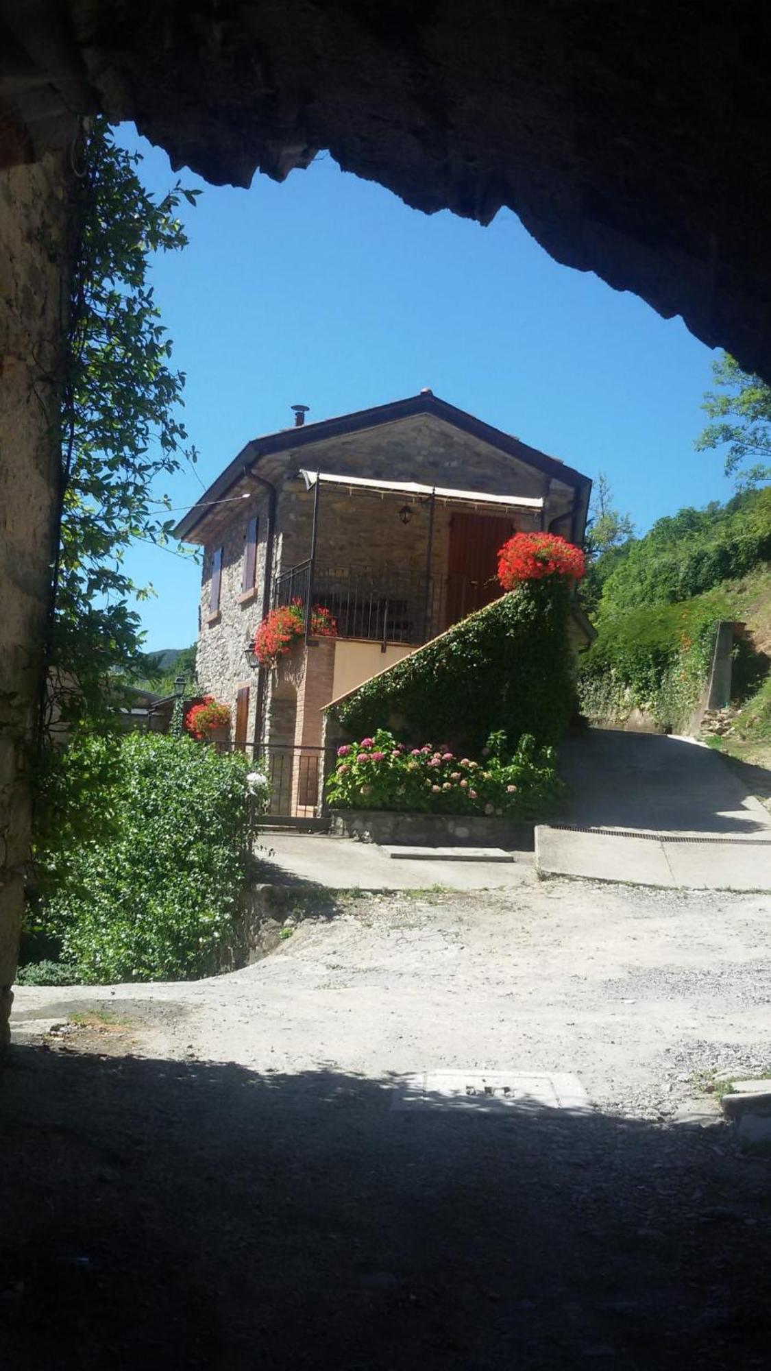 Old Village Linda - Tra Lunigiana & Cinque Terre Comano  Exterior foto
